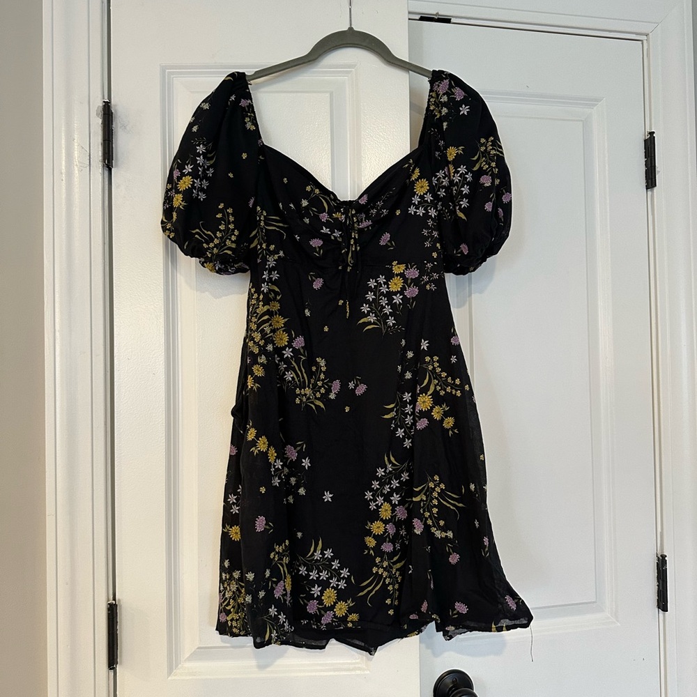 Floral Puff Sleeve Dress